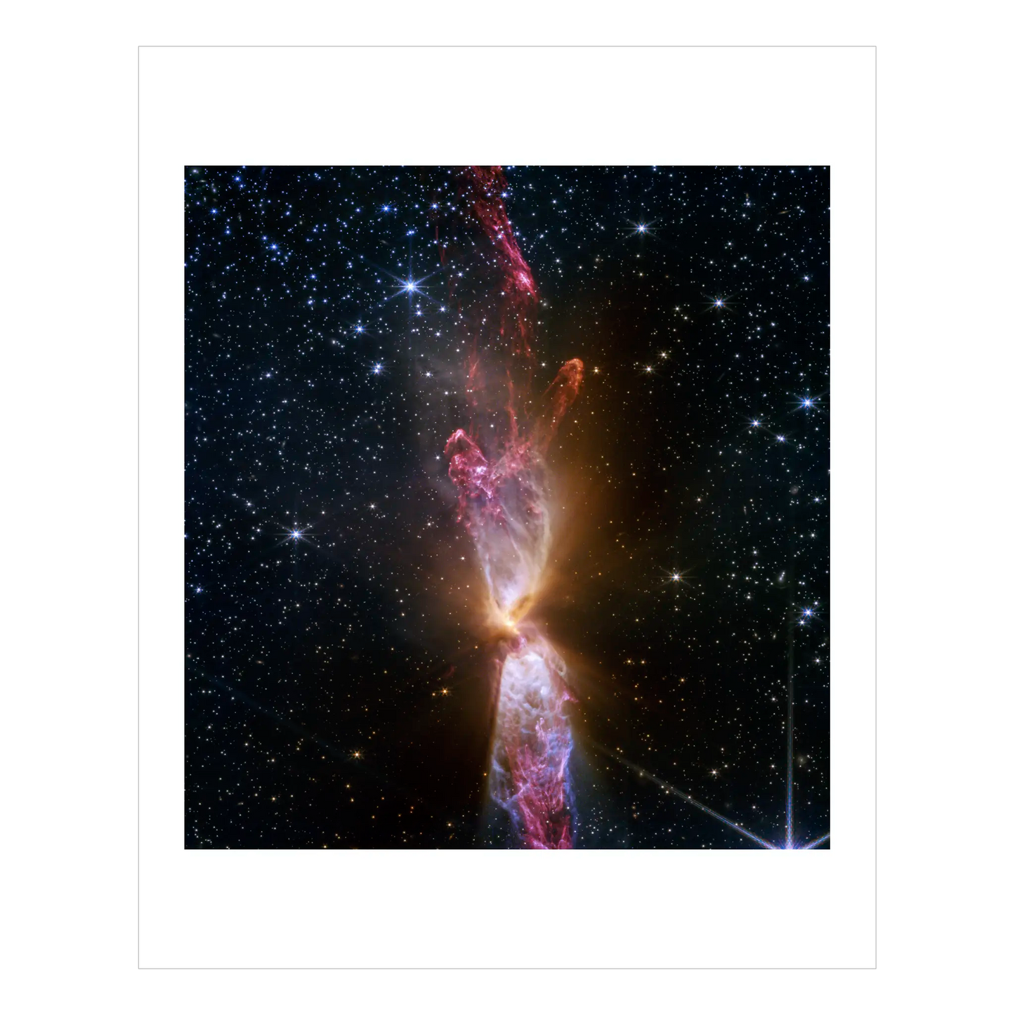 Shimmering Hourglass of Lynds 483